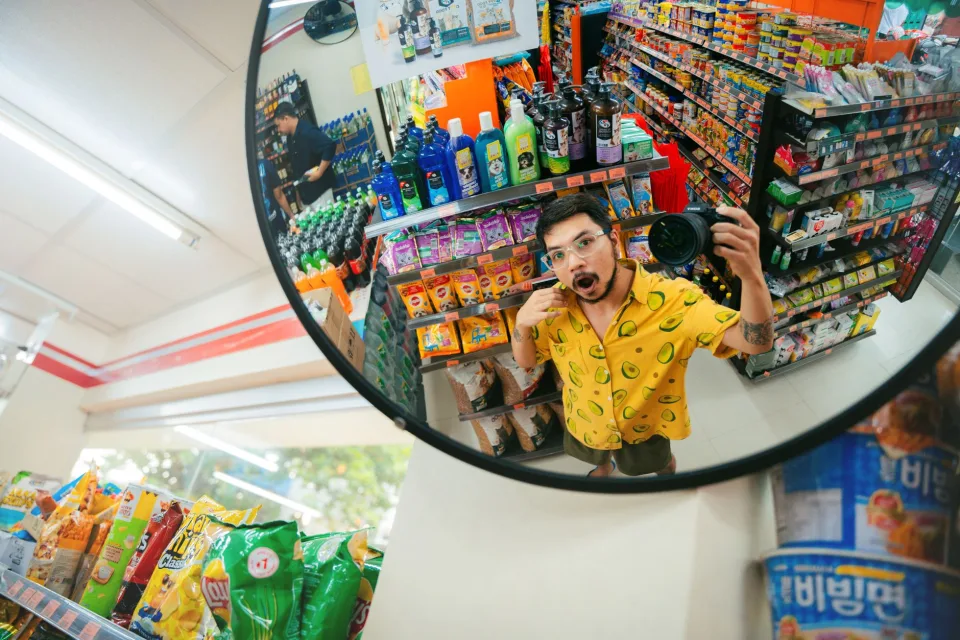 Hàng hoá thiết yếu có sẵn tại quầy